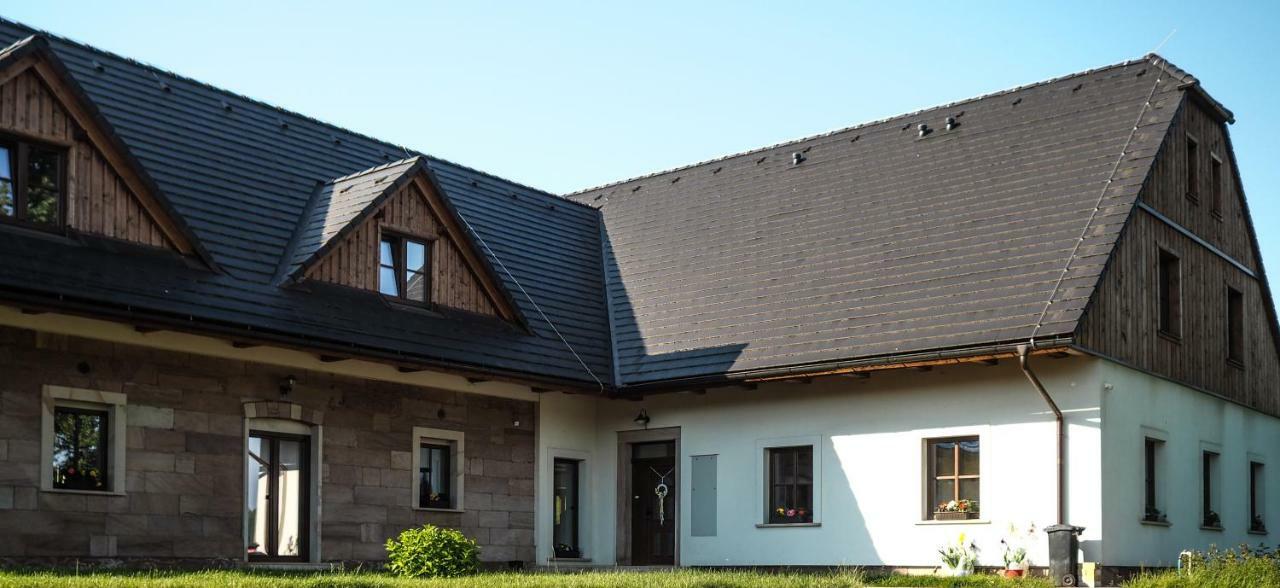 Statek Pod Lipou Hotel Pilnikov Exterior photo